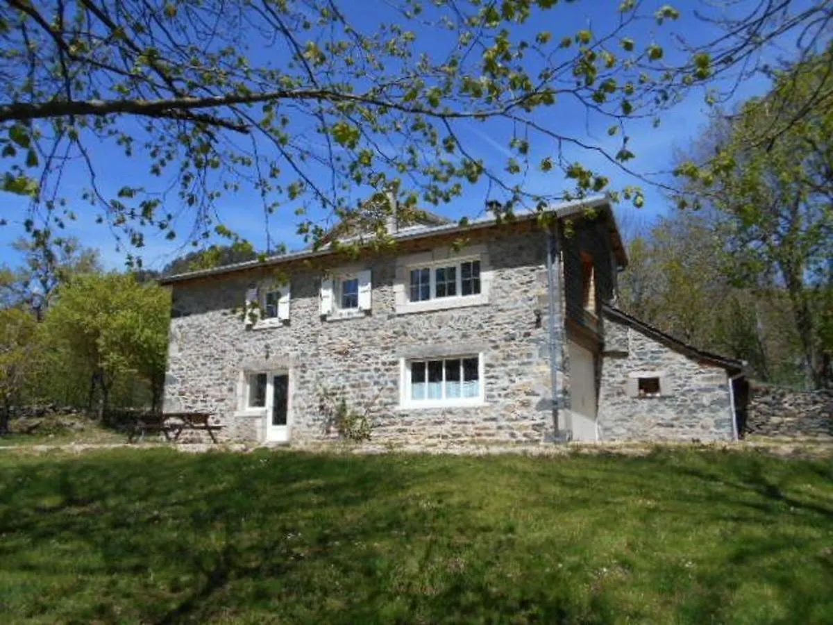 Gite Renove Au Calme Avec Parking Prive Et Wifi Gratuit A Saint-Etienne-Lardeyrol - Fr-1-582-332 0*,  France