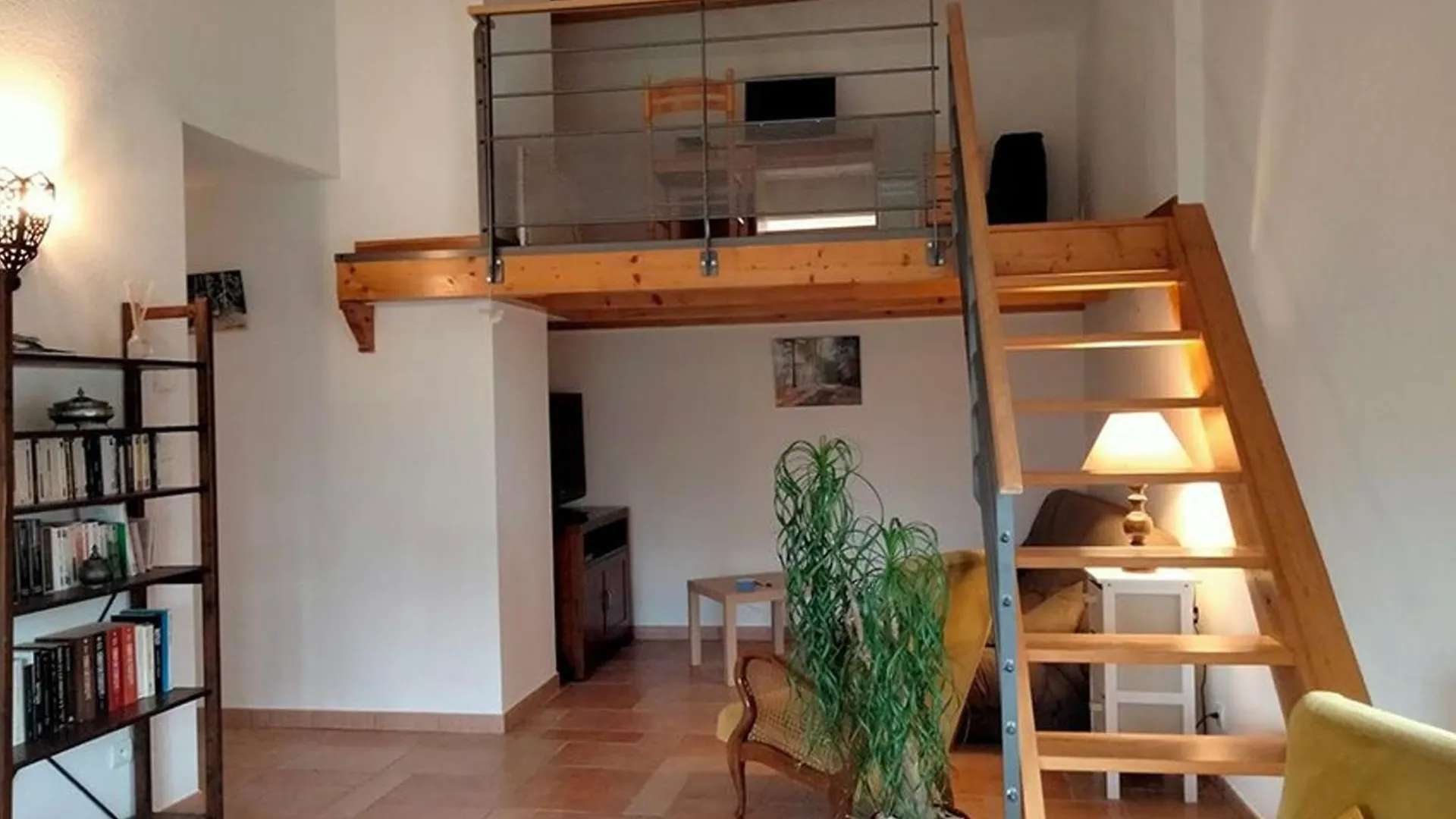 Gite Renove Au Calme Avec Parking Prive Et Wifi Gratuit A Saint-Etienne-Lardeyrol - Fr-1-582-332 location
